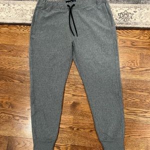 Men’s Abercrombie Traveler Jogger / Size Large / Color: Gray